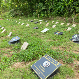 Area taman asri di pemakaman hewan Beloved Pet Funeral